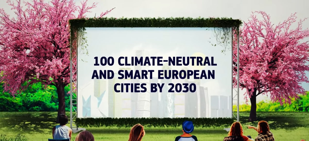 rendering con alberi e uno schermo centrale con scritto 100 climate-neutral and smart european cities by 2030
