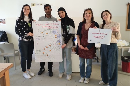 foto durante progetto embrace